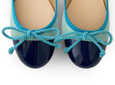 Aquamarine leather ballet flats with turquoise toe and bow - Image 5