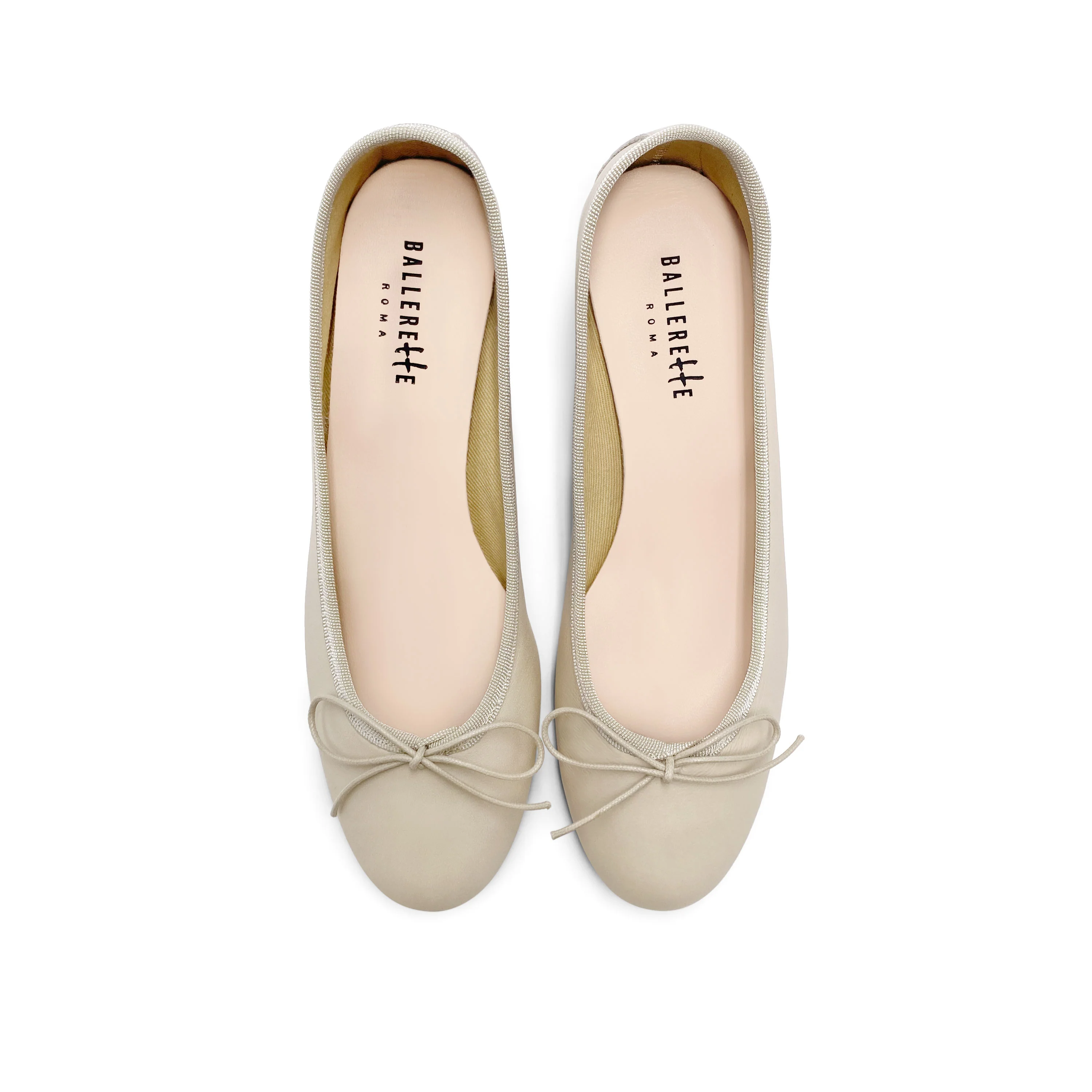 Beige leather ballet flats with heel - Image 4