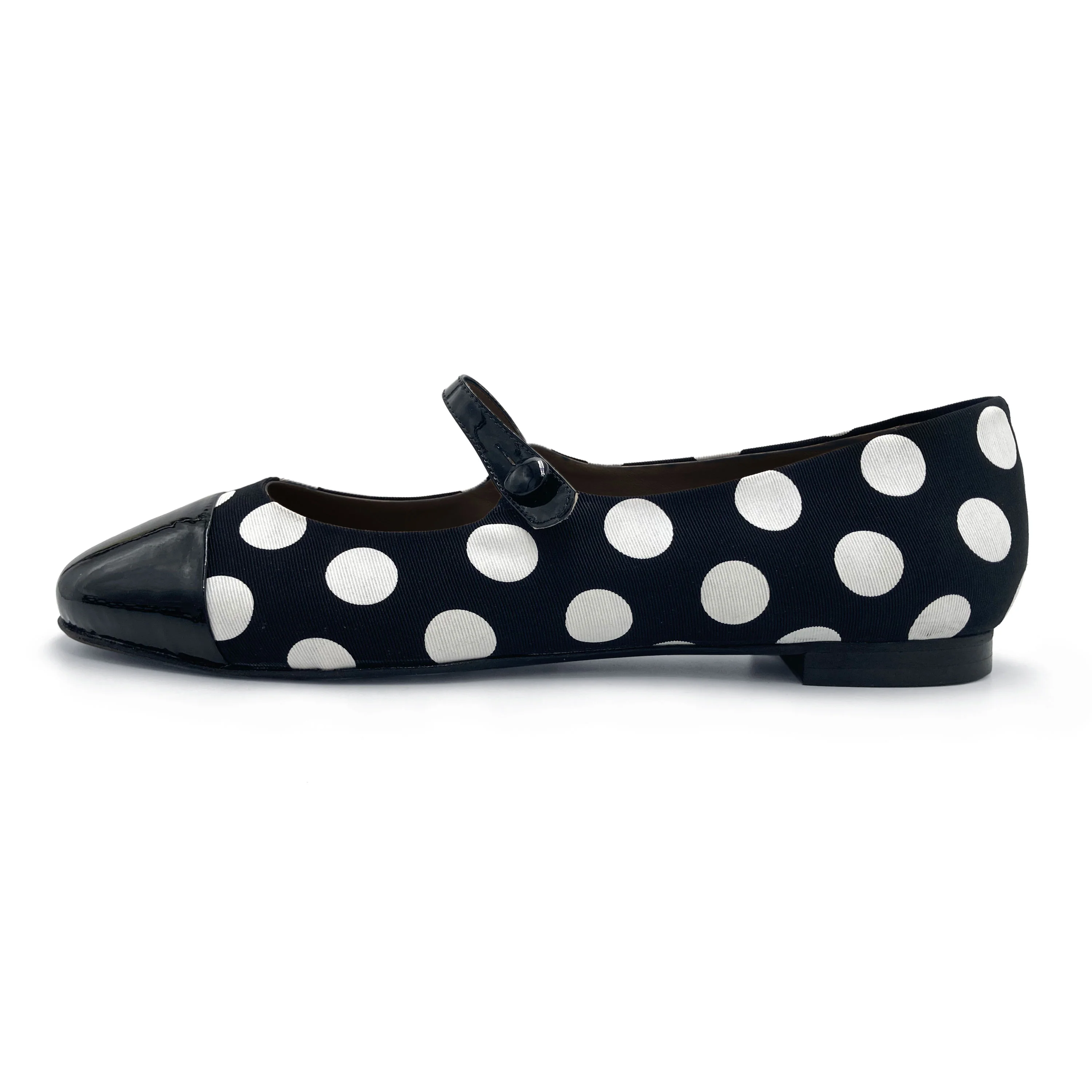Black and white polka dot Mary Jane ballet flats in fabric - Image 4