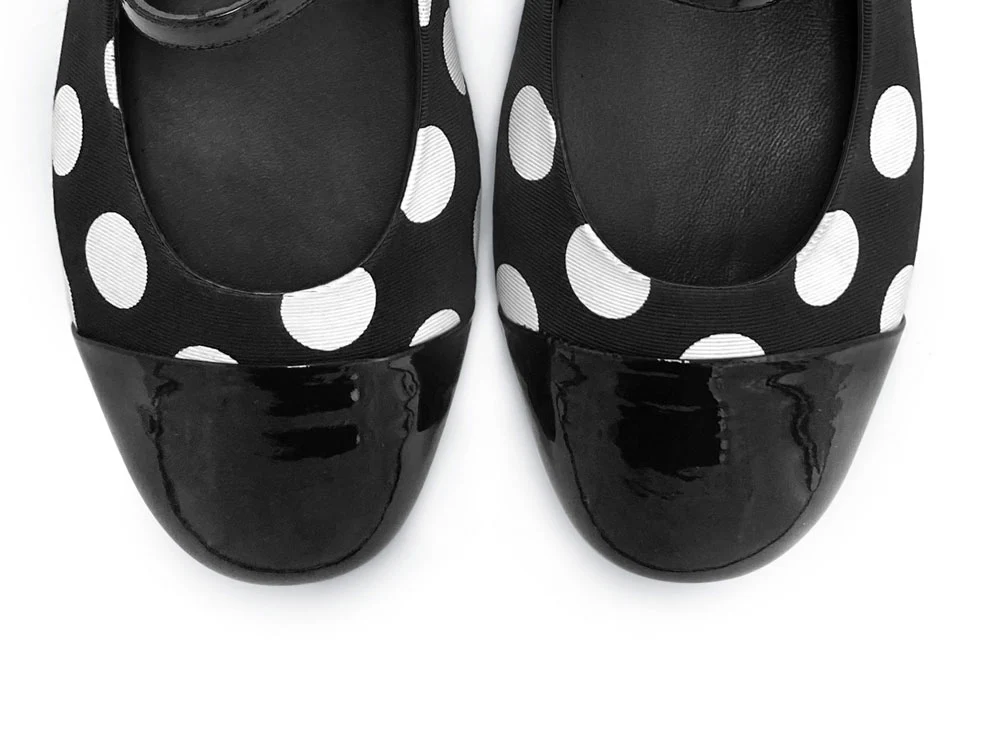 Black and white polka dot Mary Jane ballet flats in fabric - Image 6