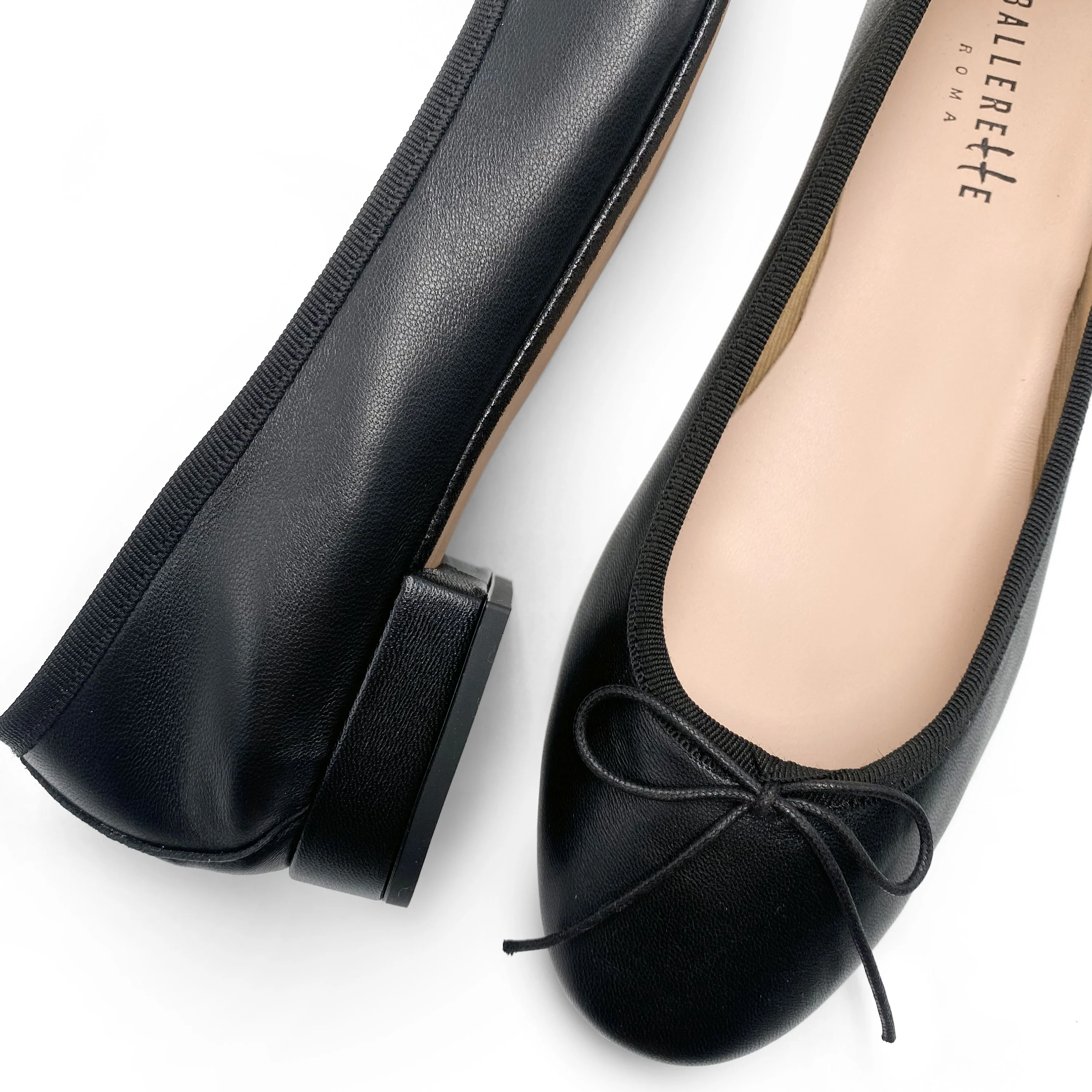 Black leather ballerinas with heel - Image 2