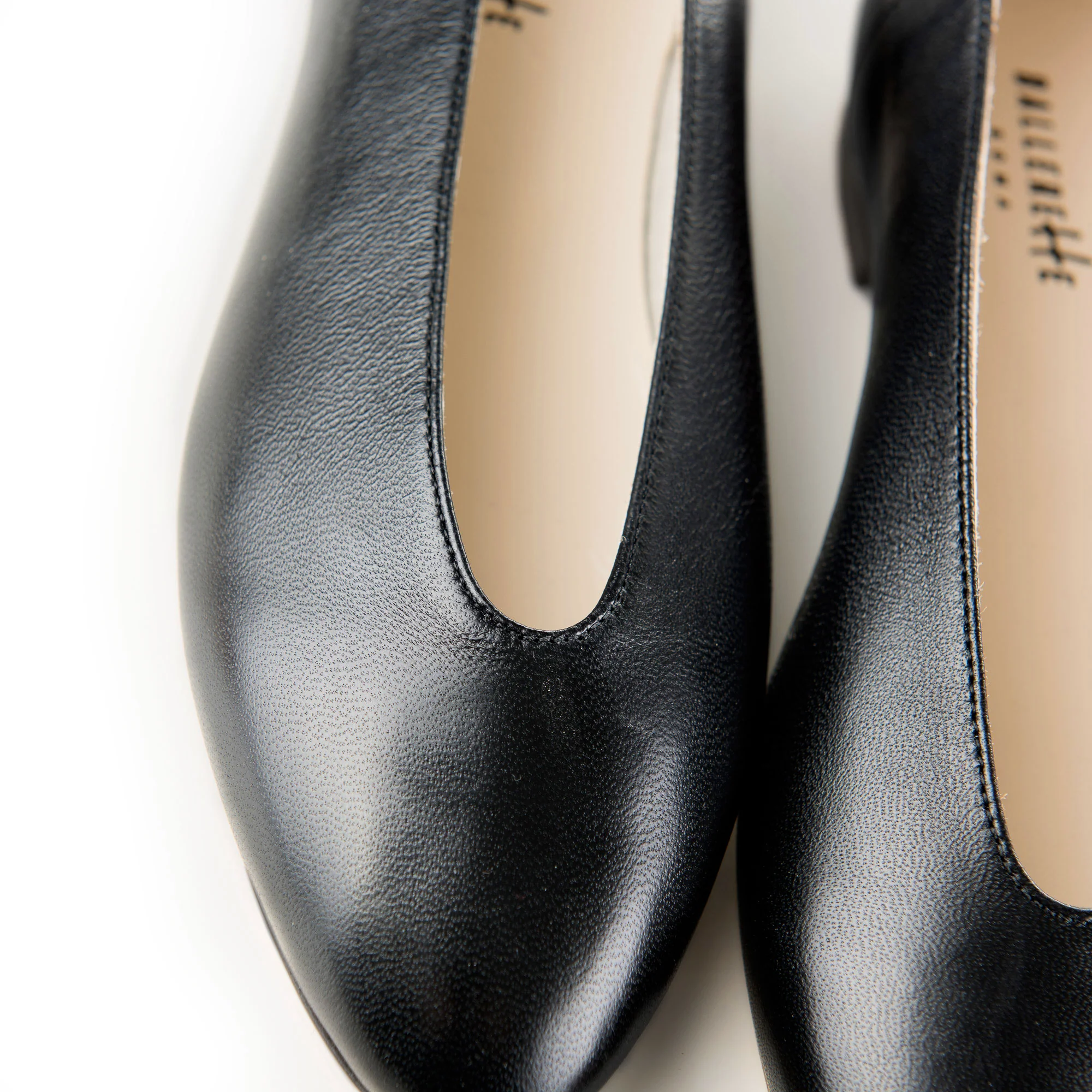 Black leather high vamp flats - Image 4