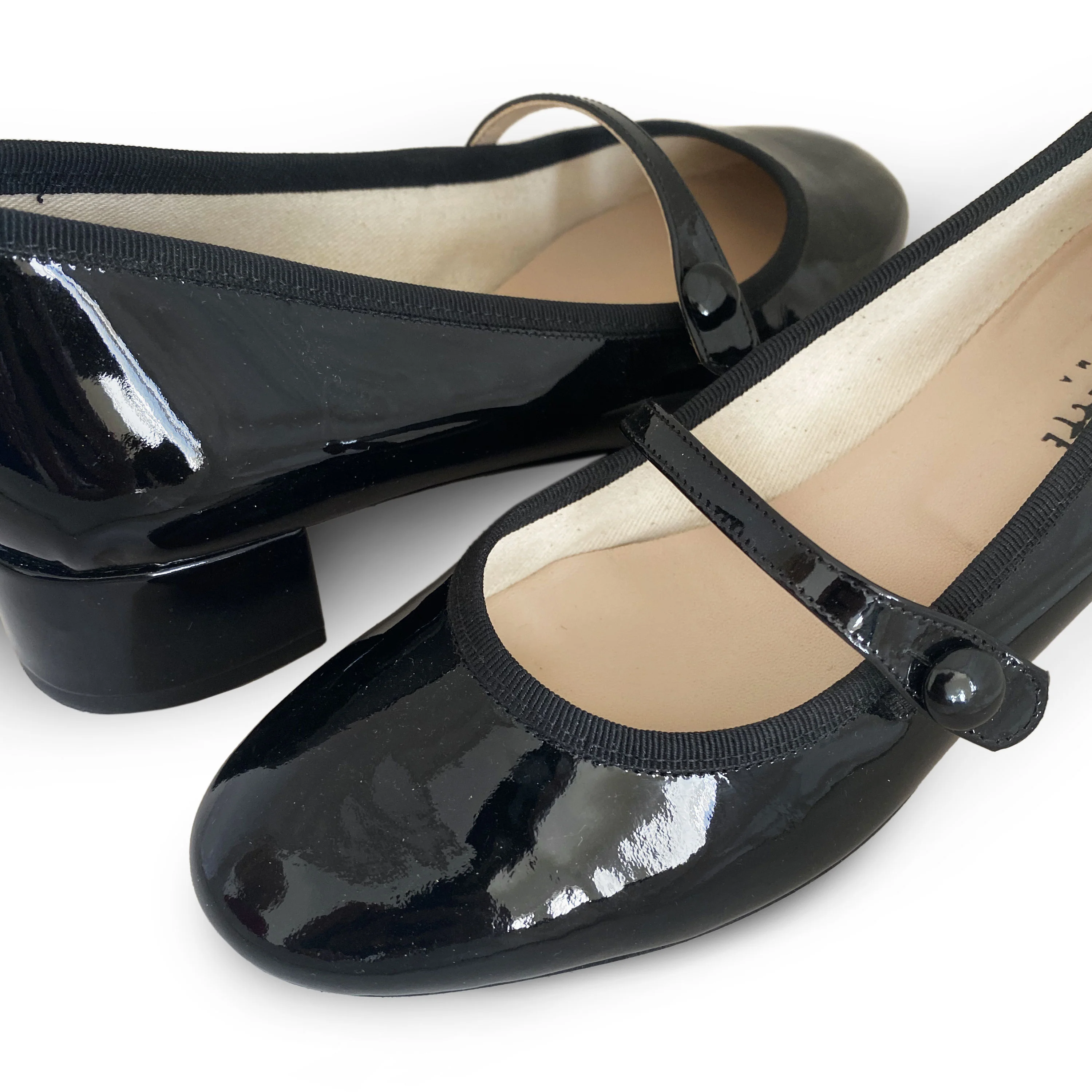 Black patent leather Mary Jane ballet flats with strap and heel - Image 3