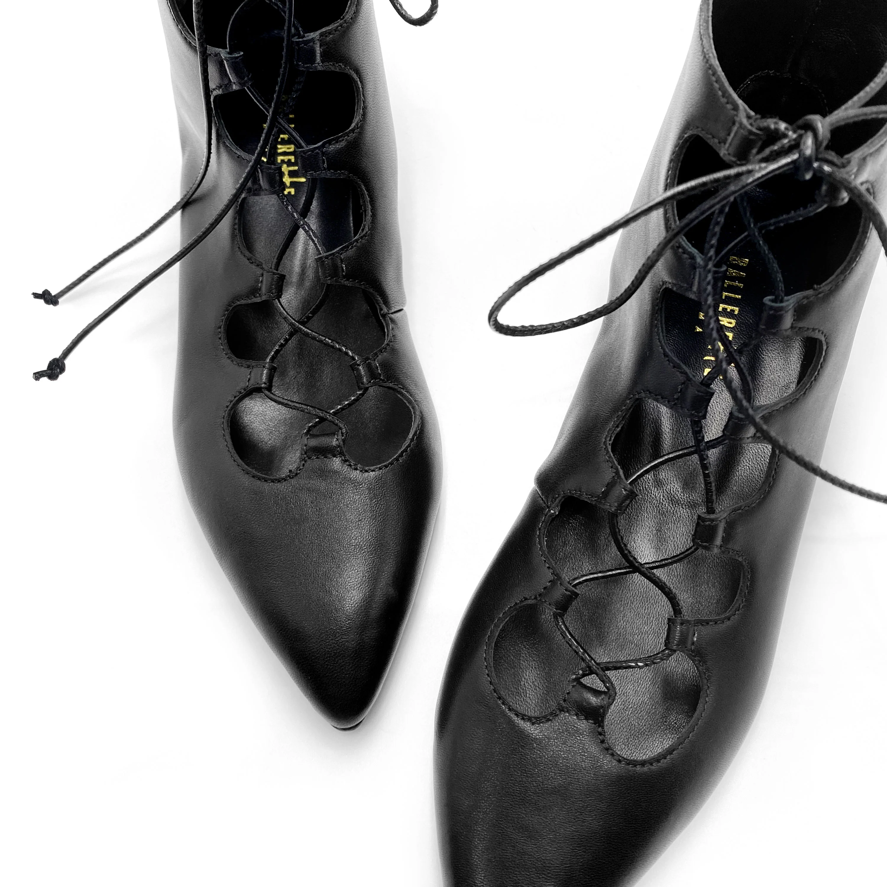 Black pointed ankle boots with laces - Image 3