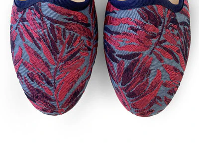 Blue and fuchsia jacquard loafers with tropical print - Image 5