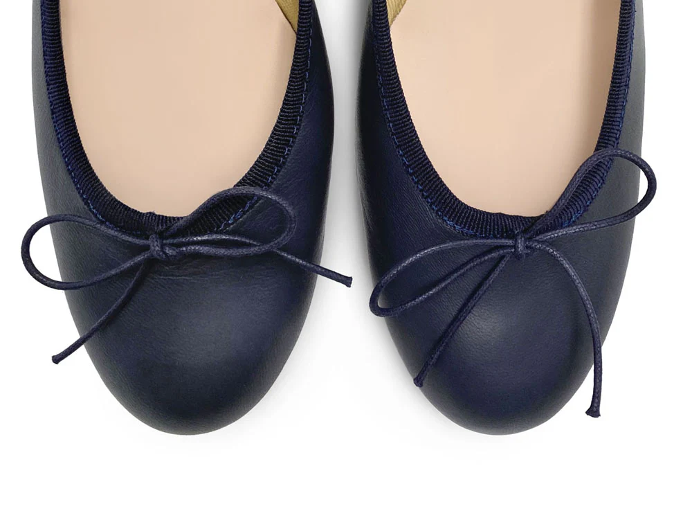 Blue leather ballet flats with heel - Image 5