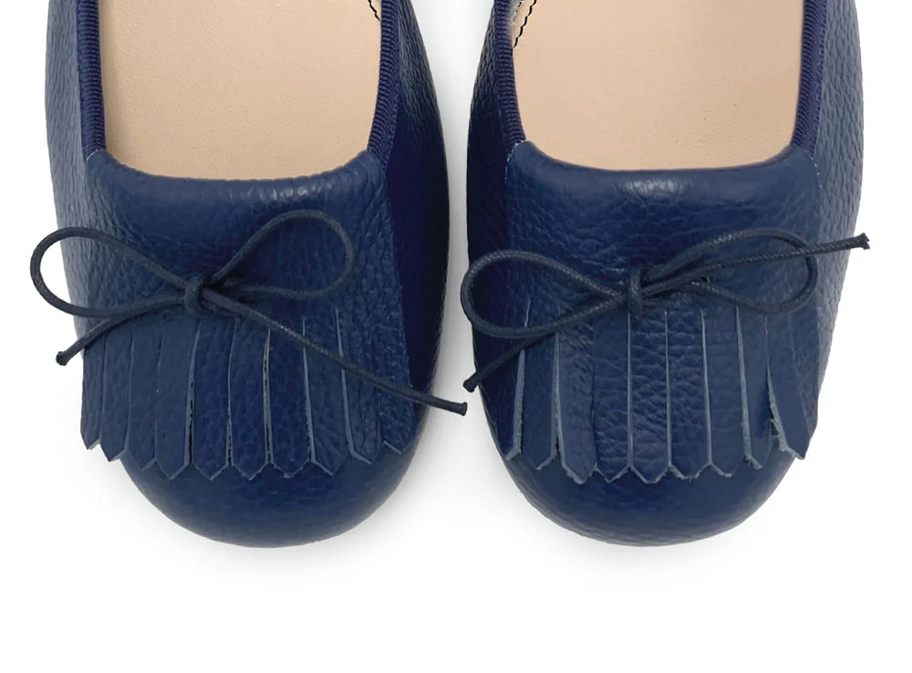 Blue leather moccasins with fringe - Image 5