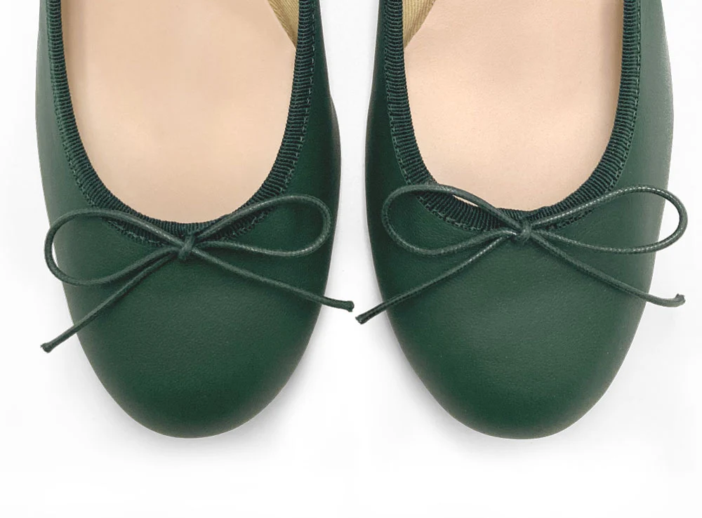 Bottle green leather ballet shoes with heels - Image 6