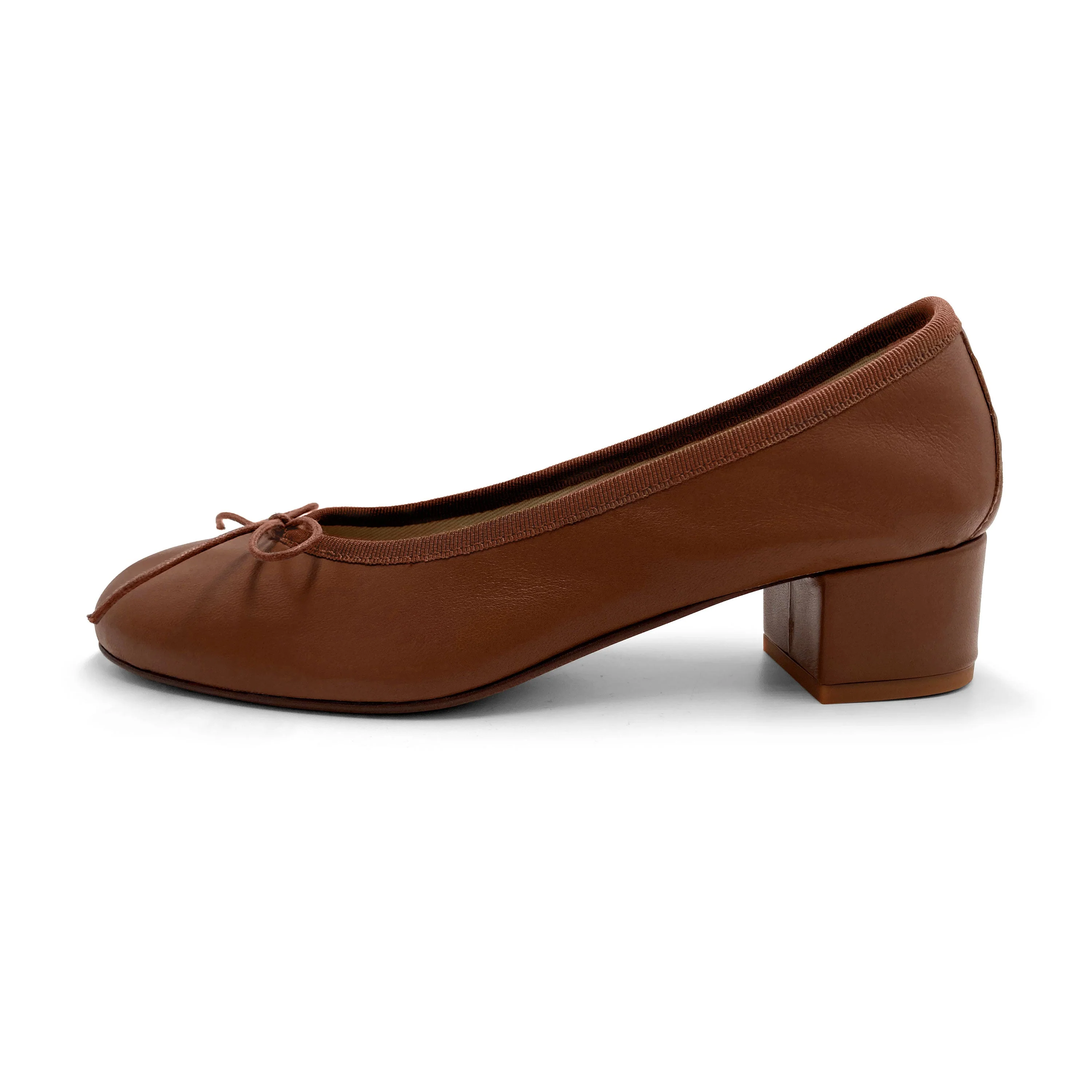 Brown leather ballet flats with heel - Image 4