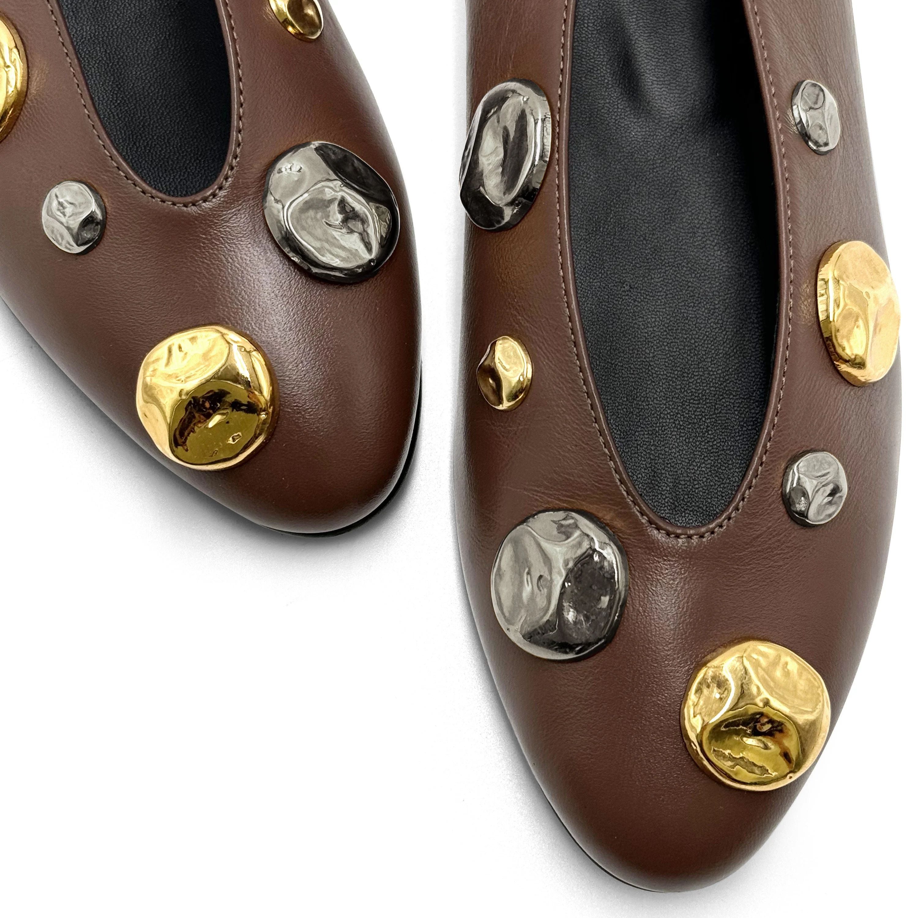 Brown leather ballet flats with V-cut and gold and iron studs - Image 2