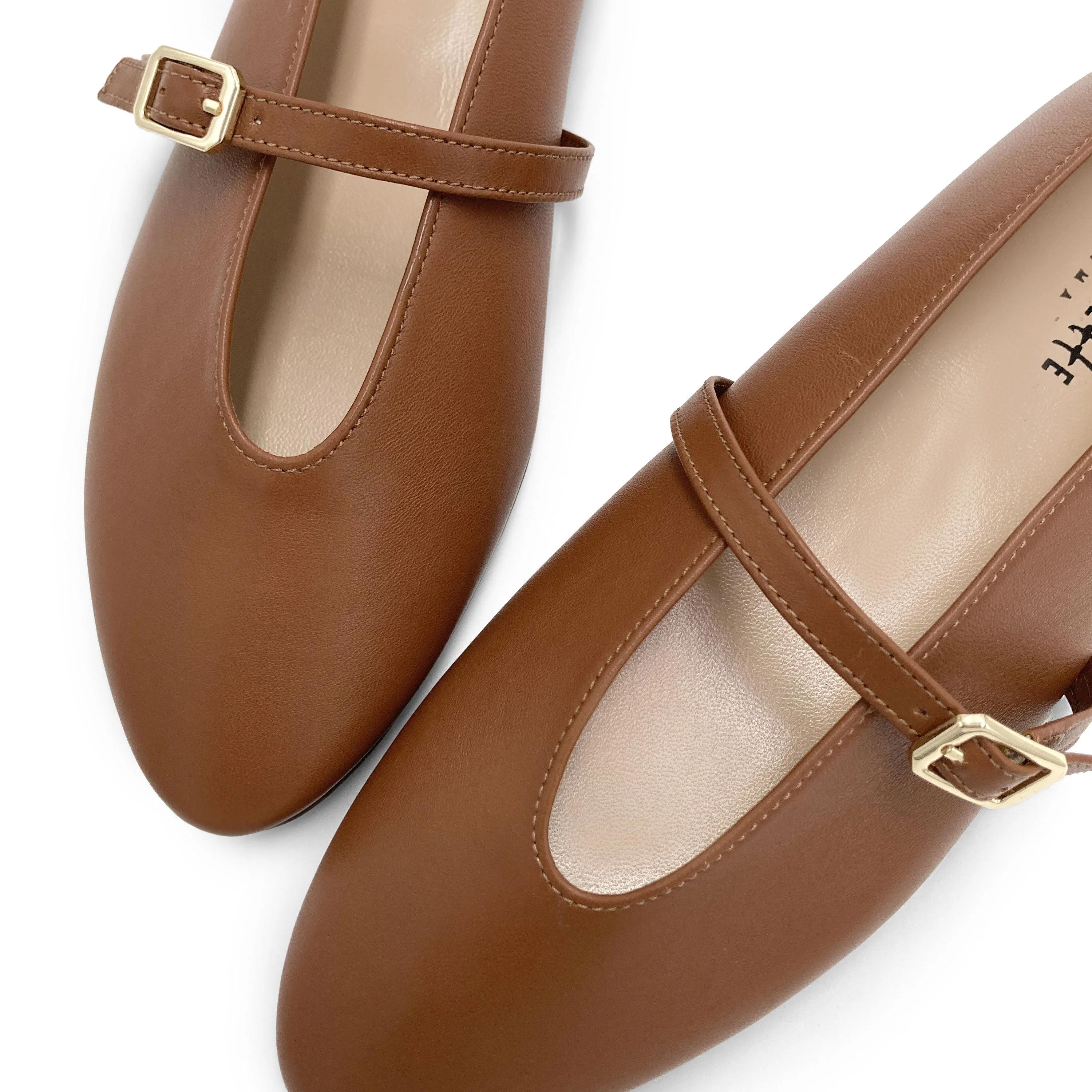 Brown leather ballet flats with V-cut and strap - Image 3