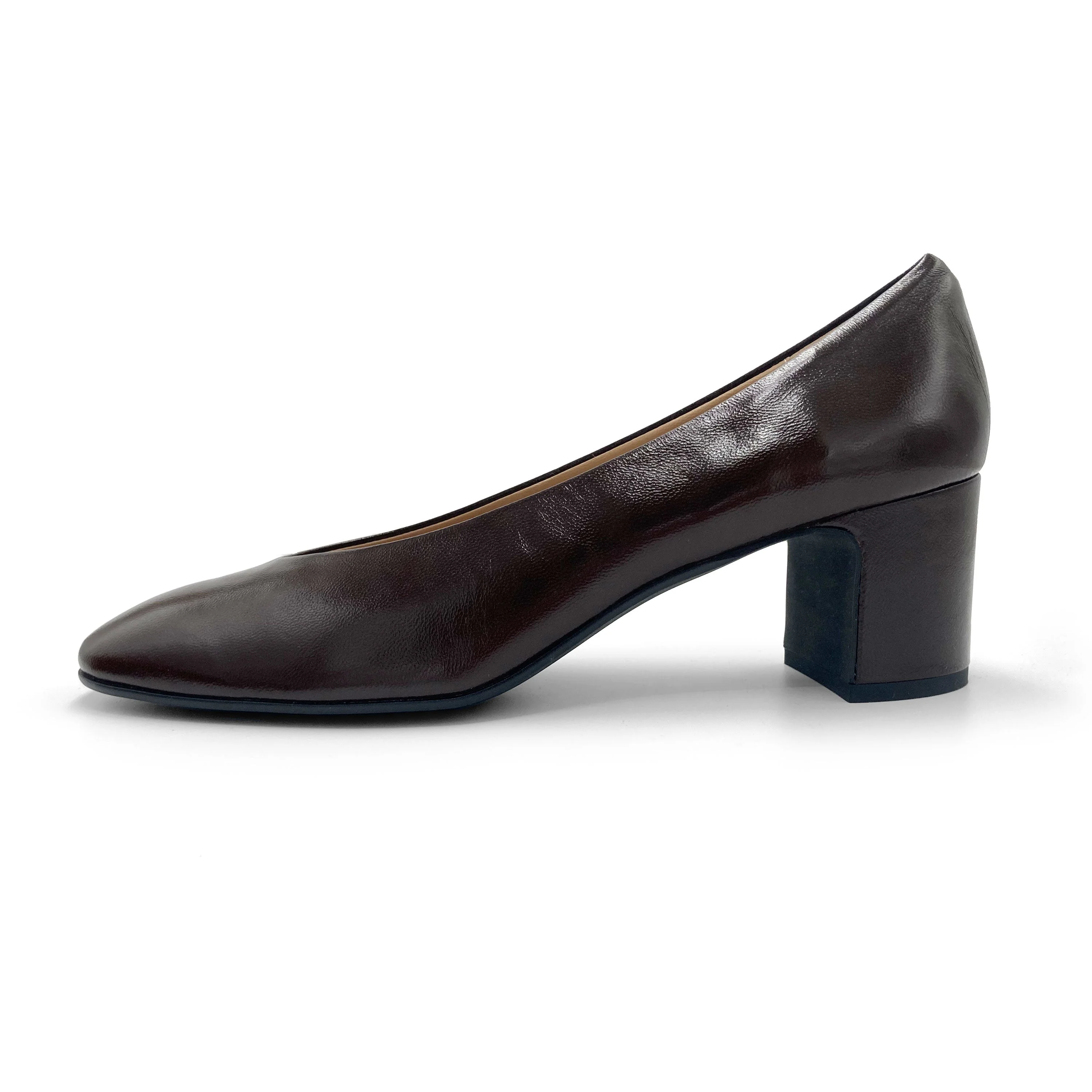 Brown patent leather ballet flats with square toe and comfortable high heel - Image 4