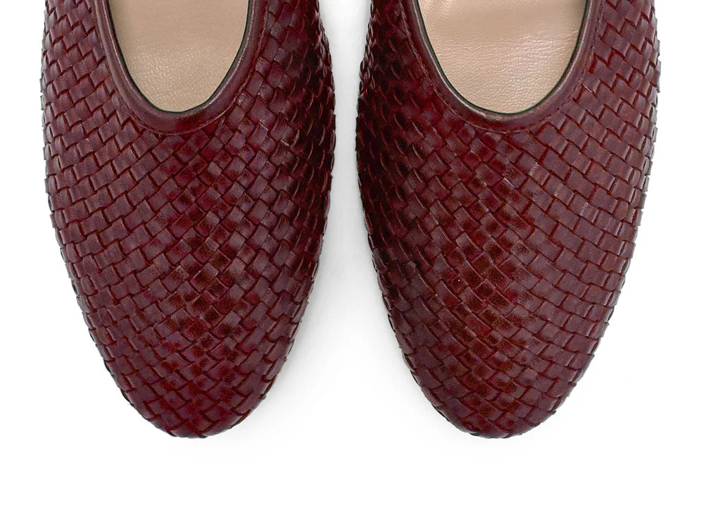 Burgundy high cut handwoven leather ballet flats with strap - Image 5
