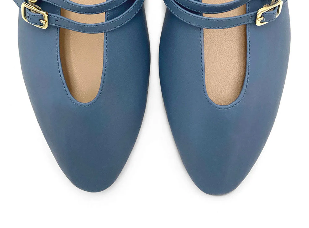 Cerulean blue leather ballet flats with V cut and straps - Image 6