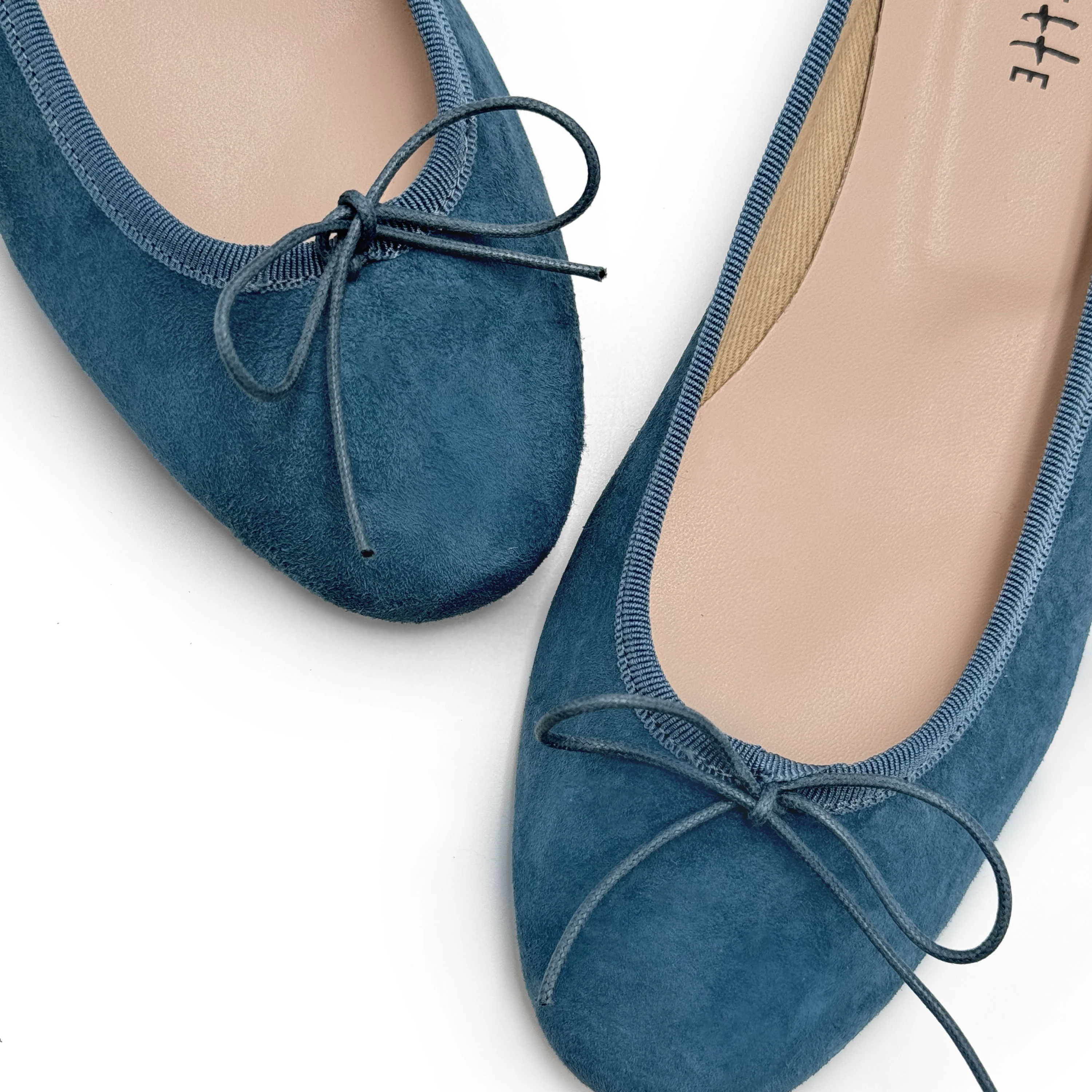 Cerulean suede little heel ballerinas - Image 4