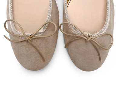 Dove gray suede ballet flats - Image 5