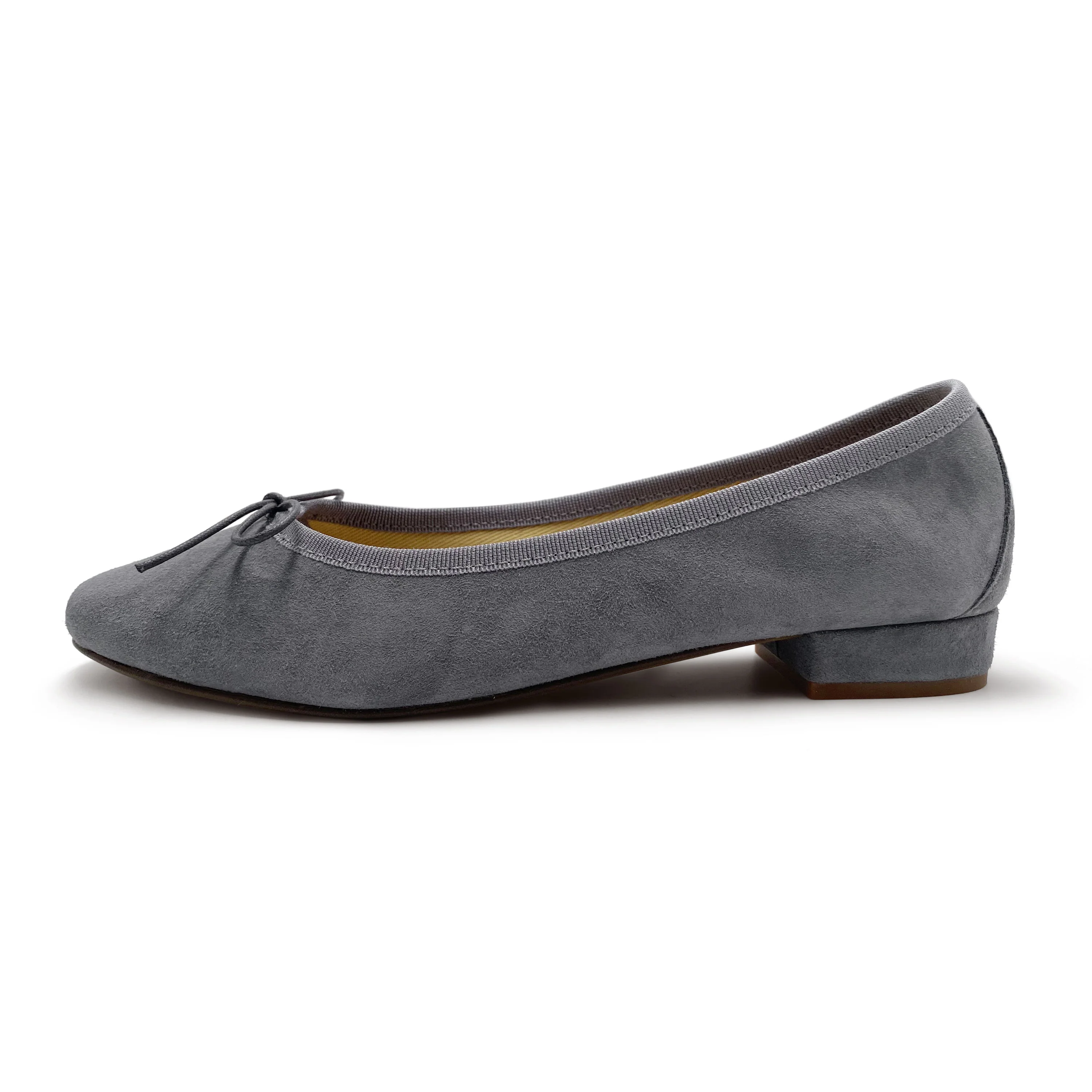 Grey suede medium heel ballet flats - Image 3