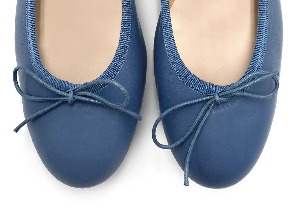 Light blue leather ballet flats with high heel - Image 5