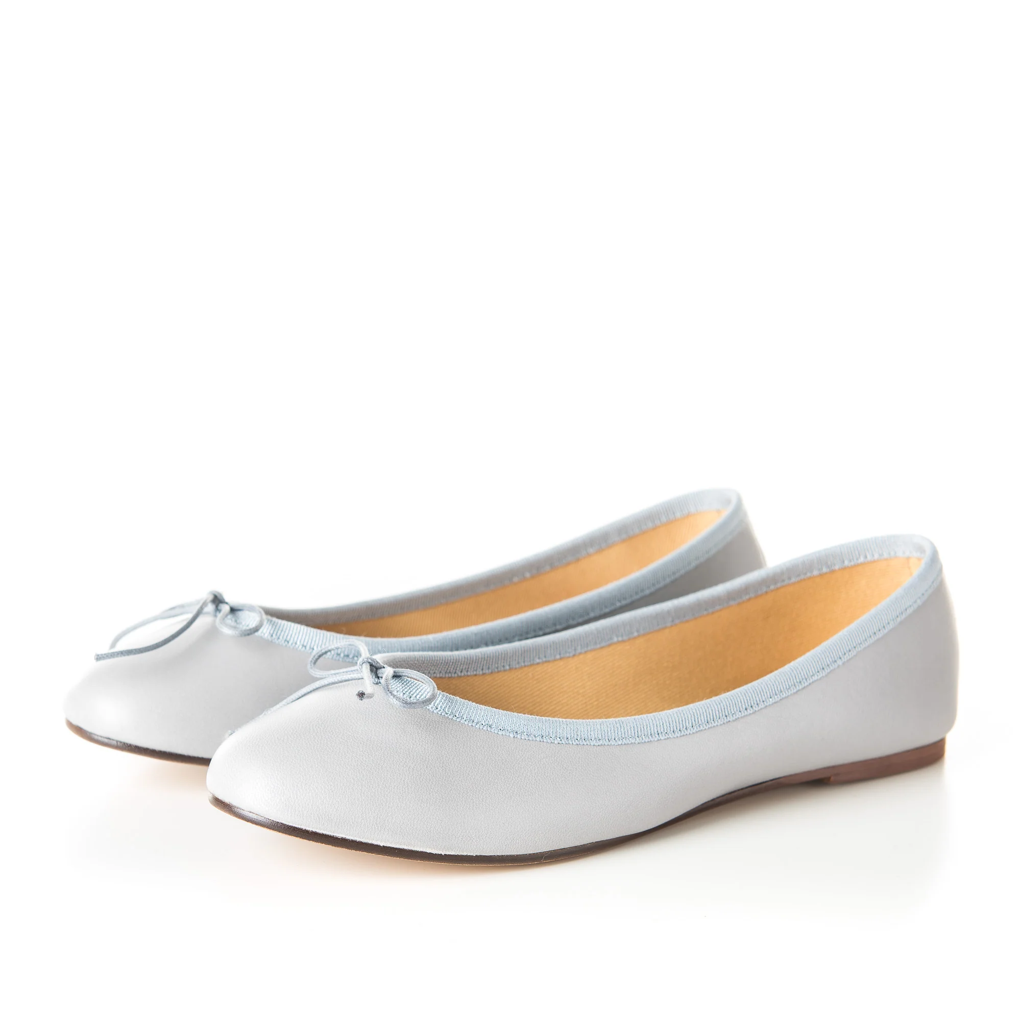 Light gray leather ballet flats - Image 2