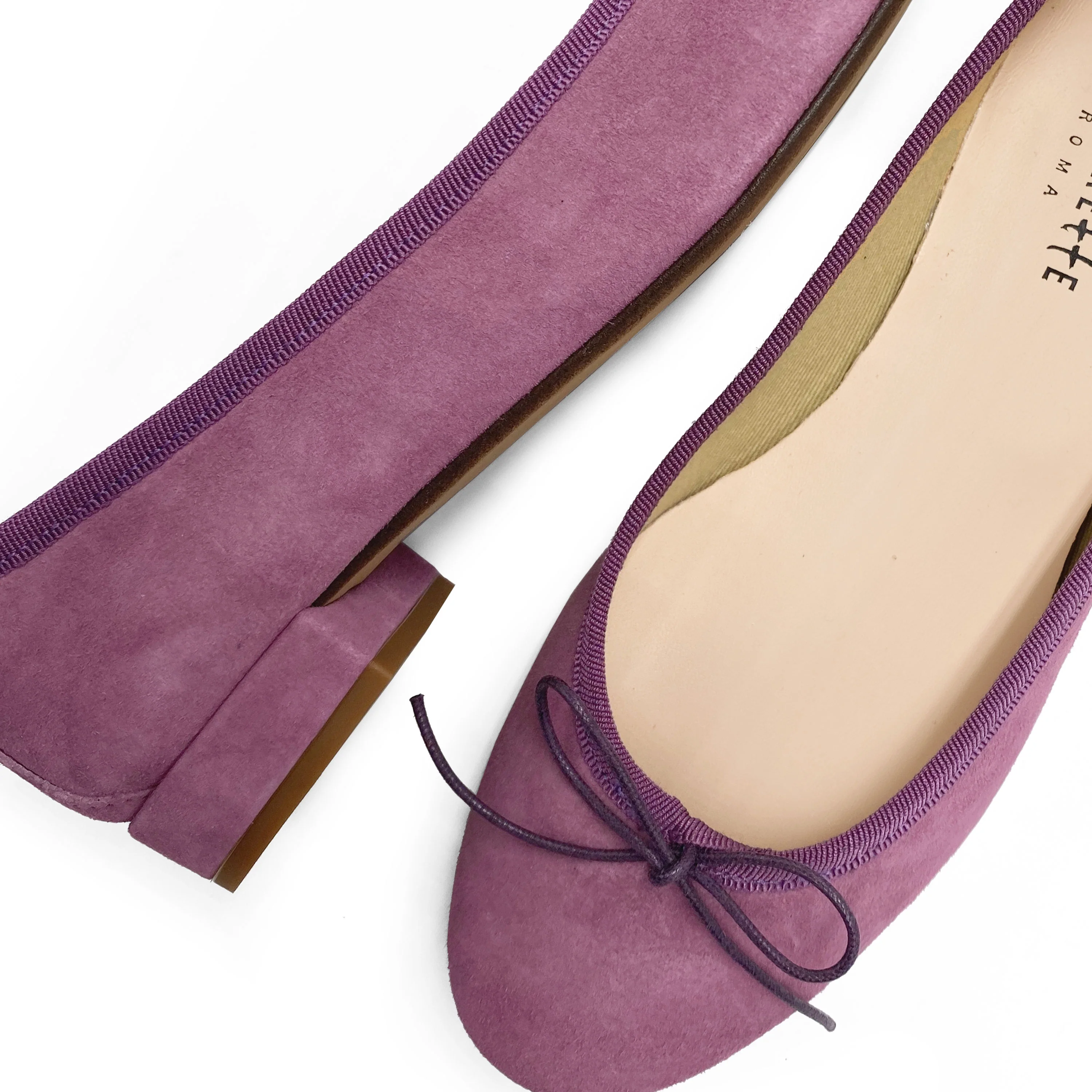 Lilac suede ballerinas with heel - Image 4