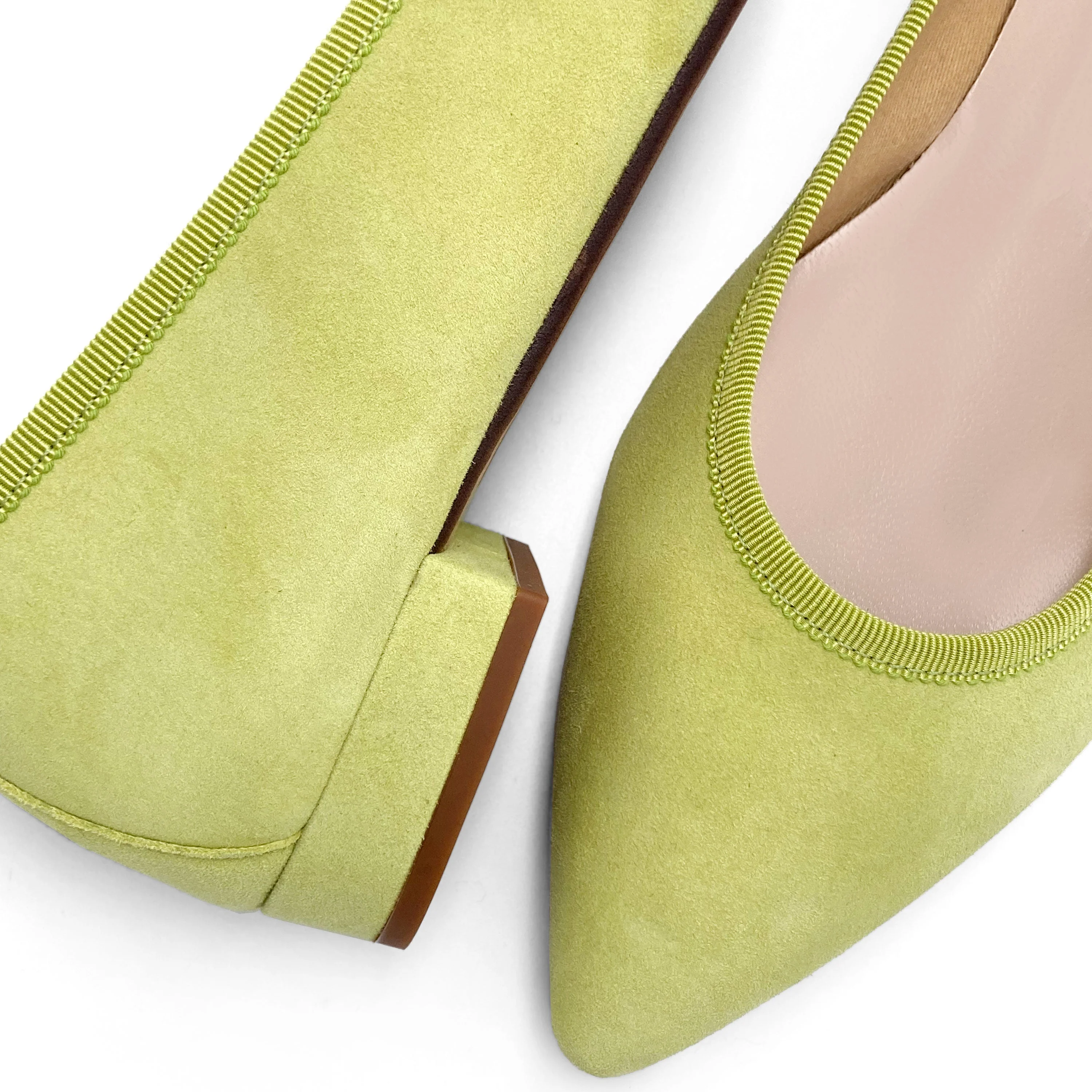 Lime green suede pointed ballet flats - Image 3