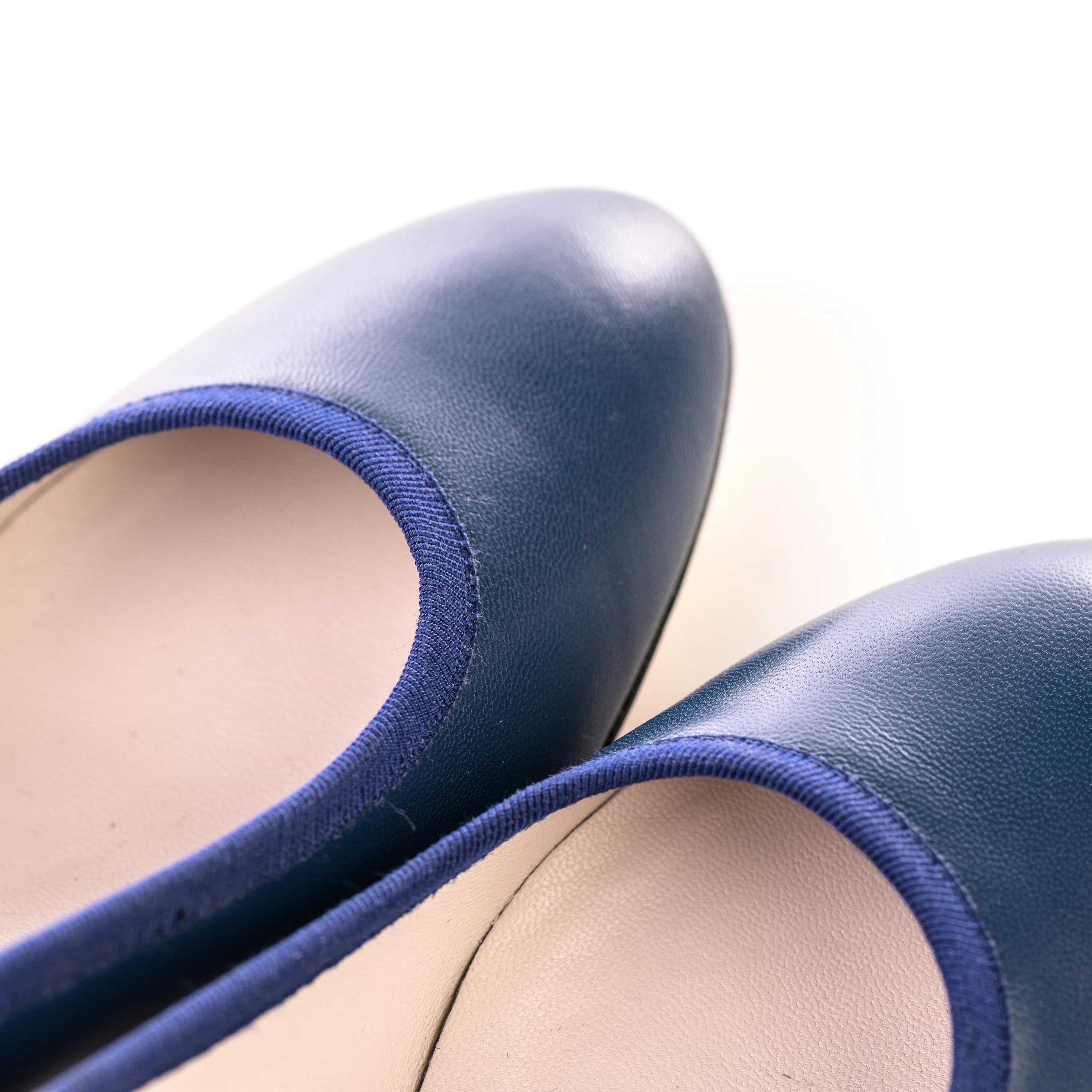 Navy blue leather pump ballet flats with high heel - Image 3