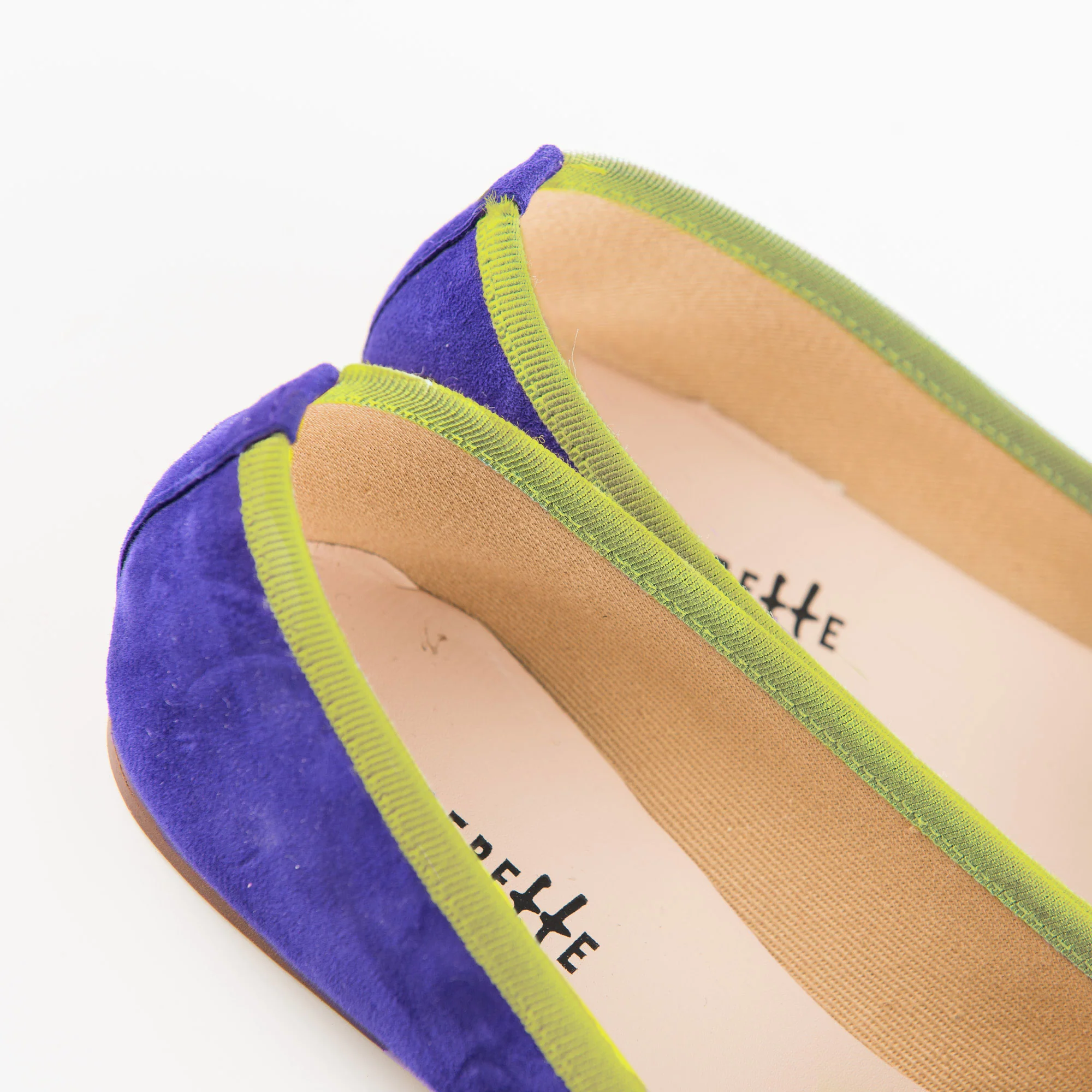 Purple suede loafers and green grosgrain - Image 3