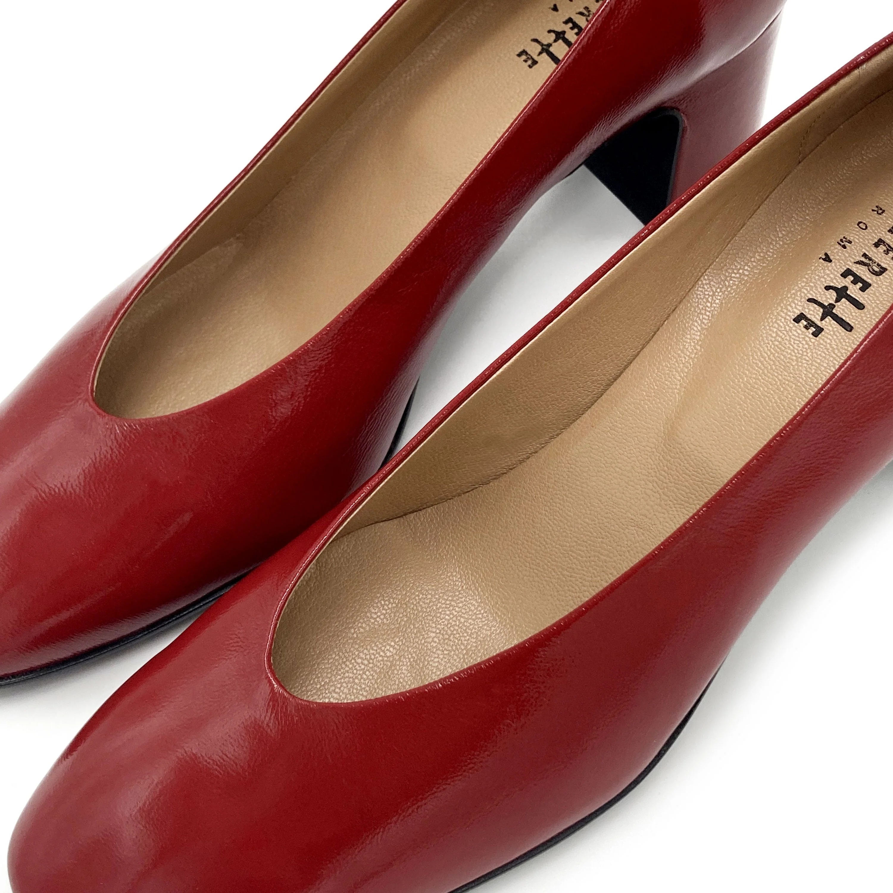 Red patent leather ballet flats with square toe and comfortable high heel - Image 5