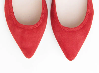 Red suede pointed ballet flats with strap - Image 5