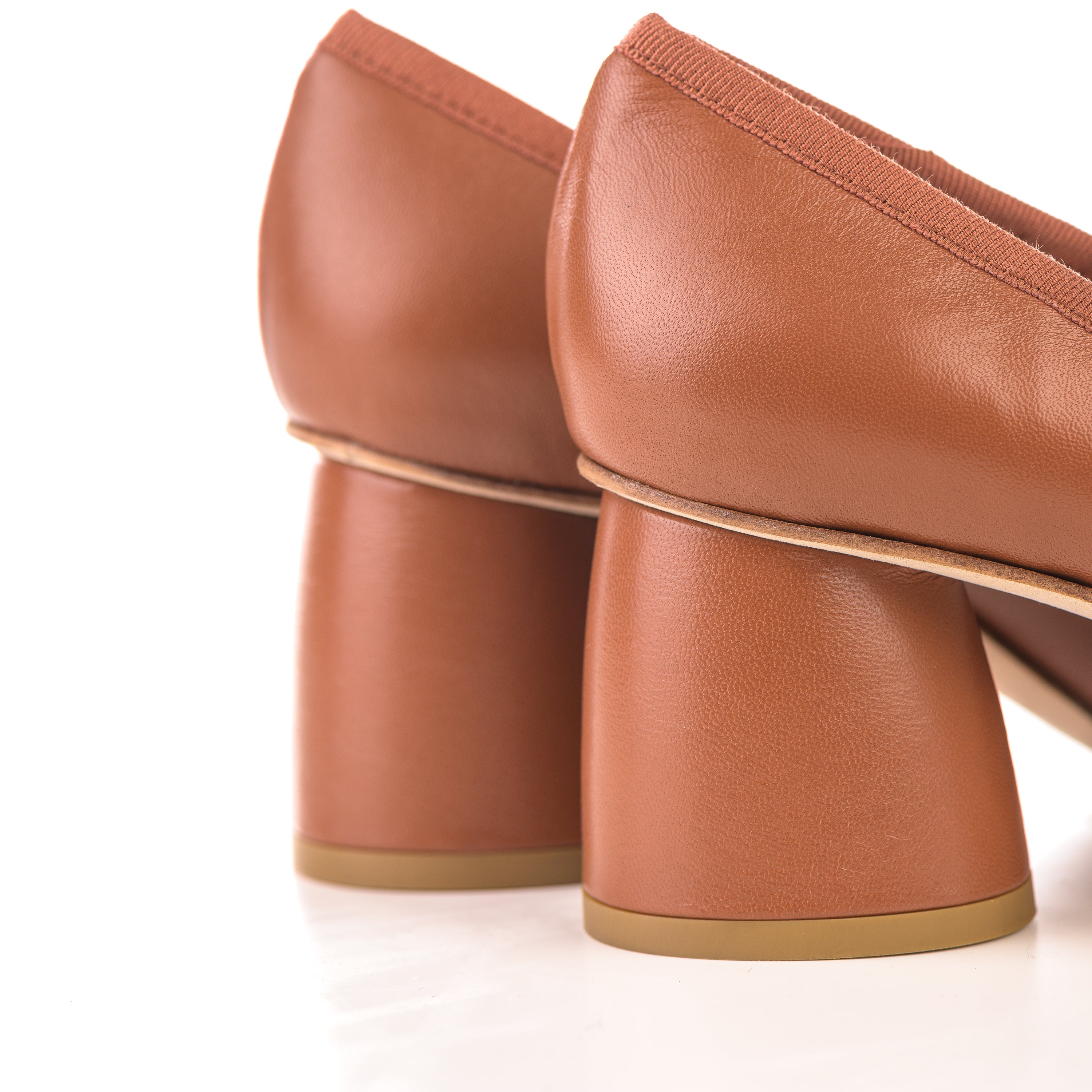 Rum leather pump ballet flats with high heel - Image 3
