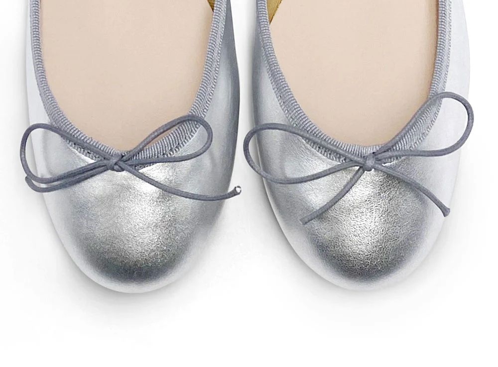 Silver metallic leather ballet flats - Image 5