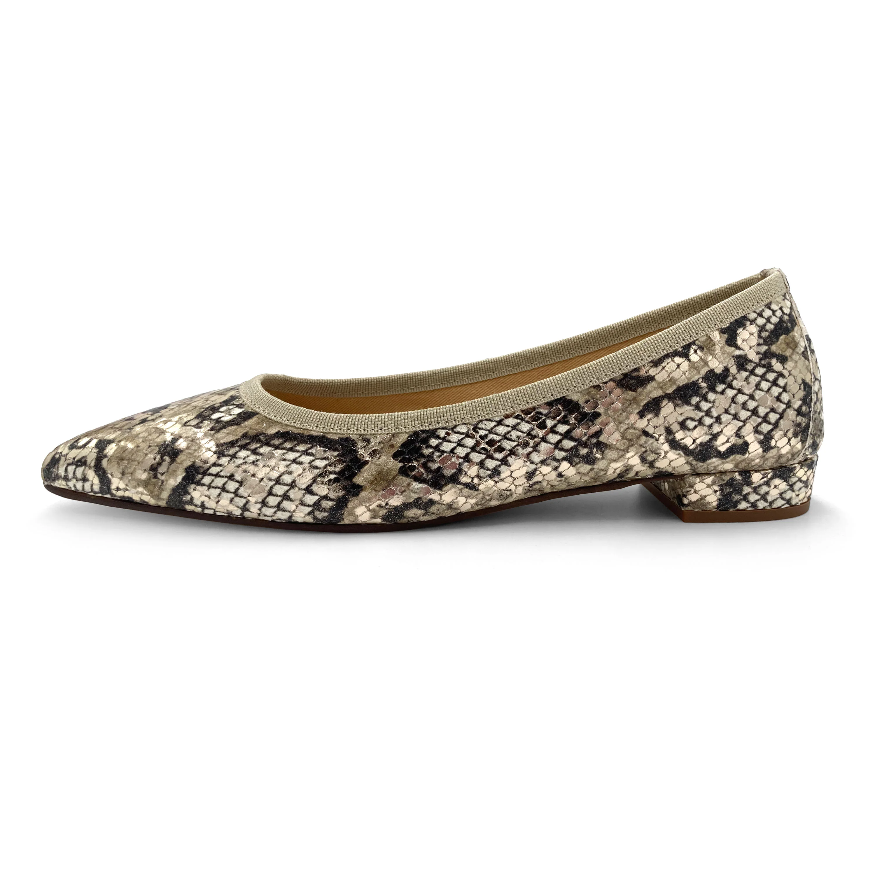 Snake print leather pointed toe ballet flats - Image 4