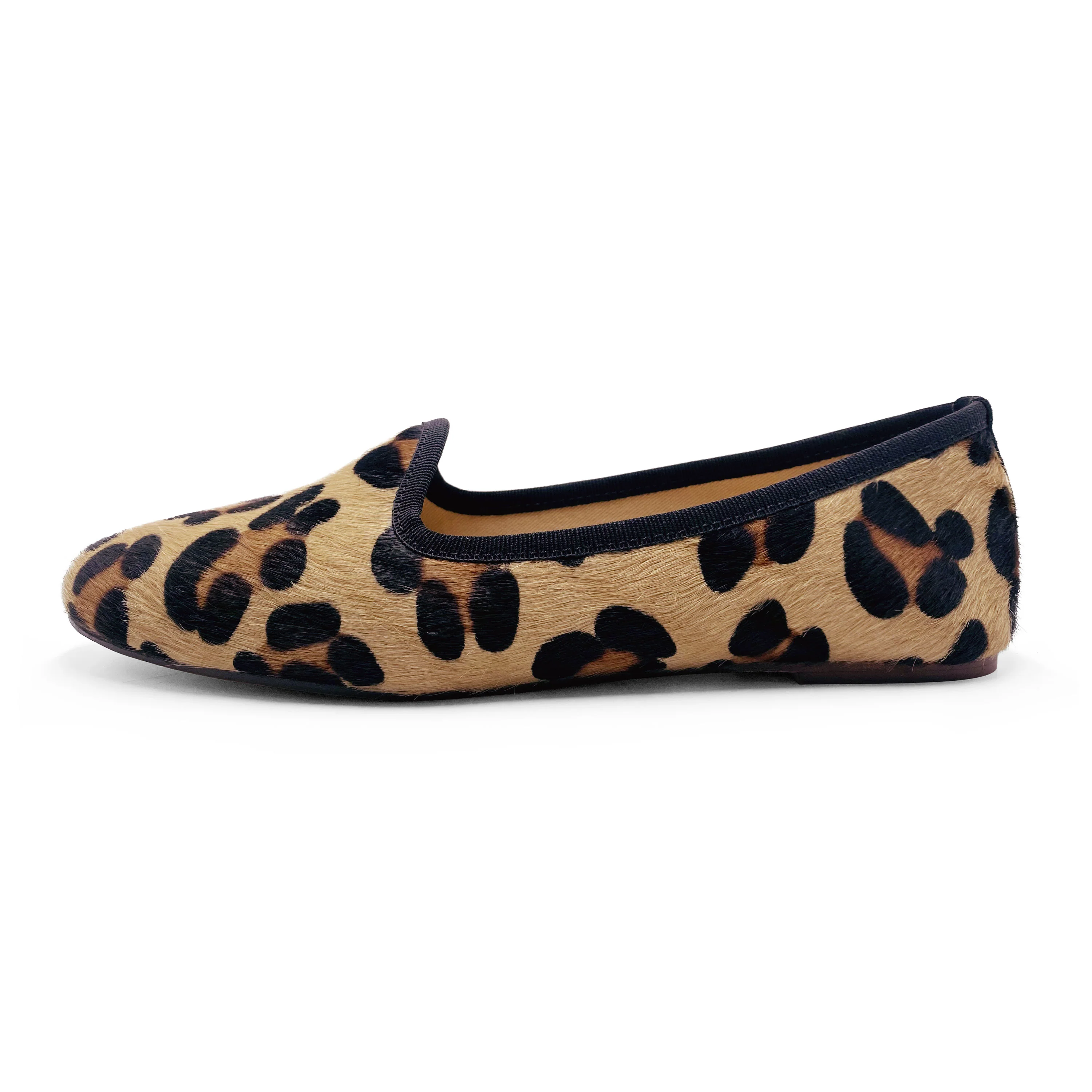 Spotted calf hair women loafers - Image 4