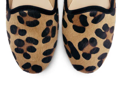 Spotted calf hair women loafers - Image 5