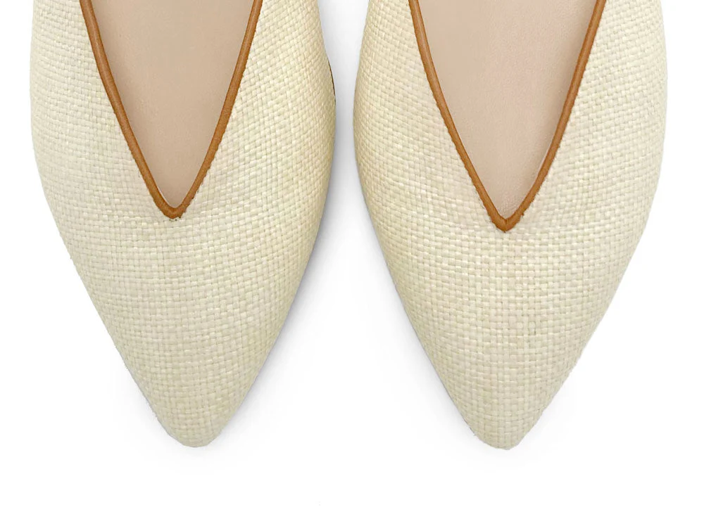 Summer mule shoes in beige raffia with leather ankle tie - Image 5
