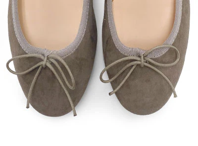 Taupe suede medium heel ballet flats - Image 5