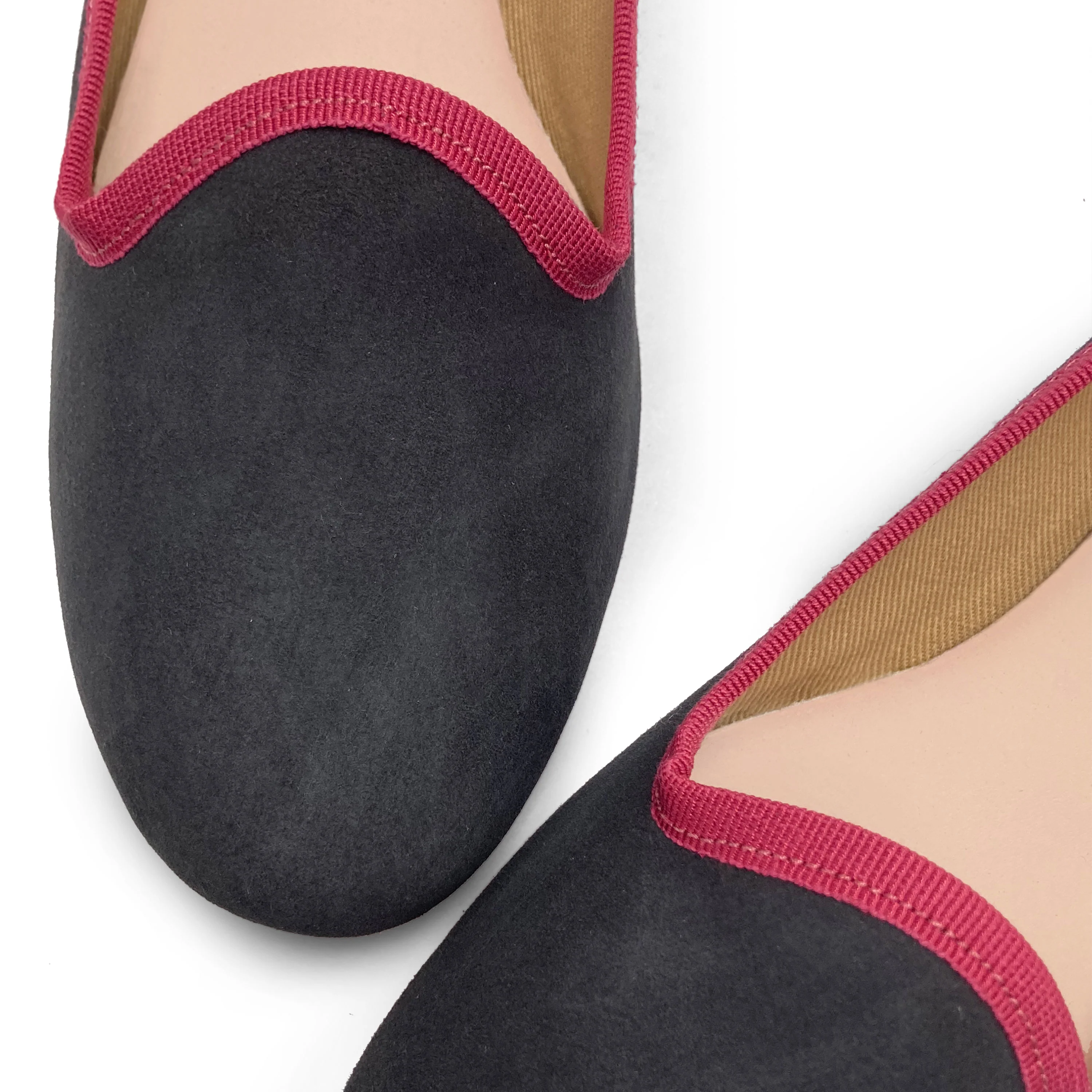 Women loafers in smoke grey suede and pink detail - Image 3