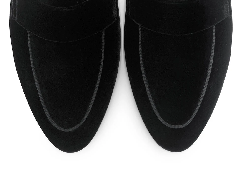 Women moccasins in black velvet - Image 6