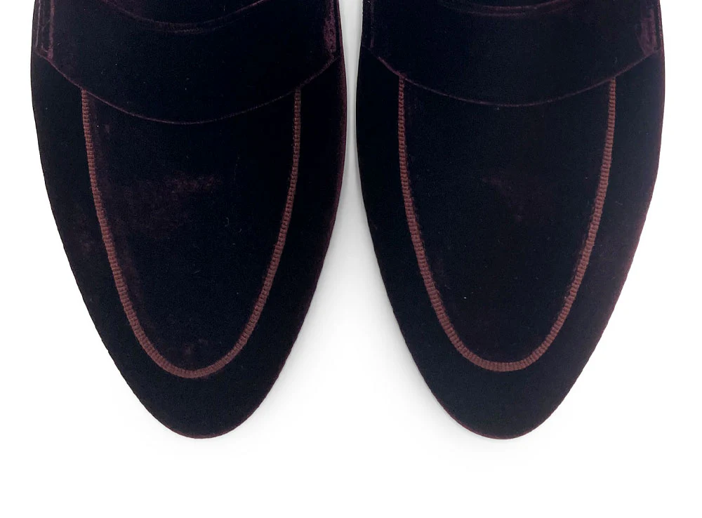 Women moccasins in burgundy velvet - Image 6