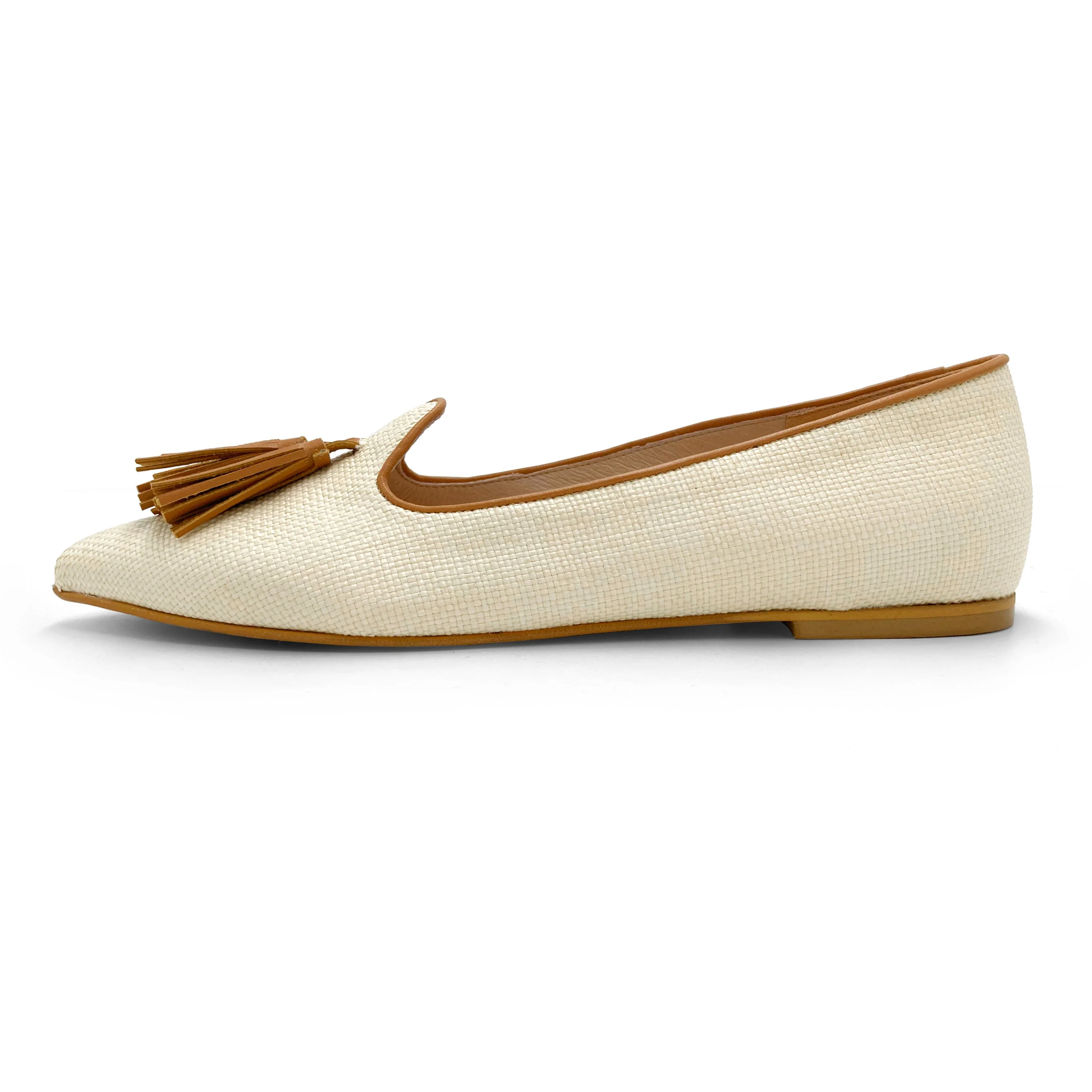 Women's Summer moccasins in beige raffia with leather tassels - Image 4
