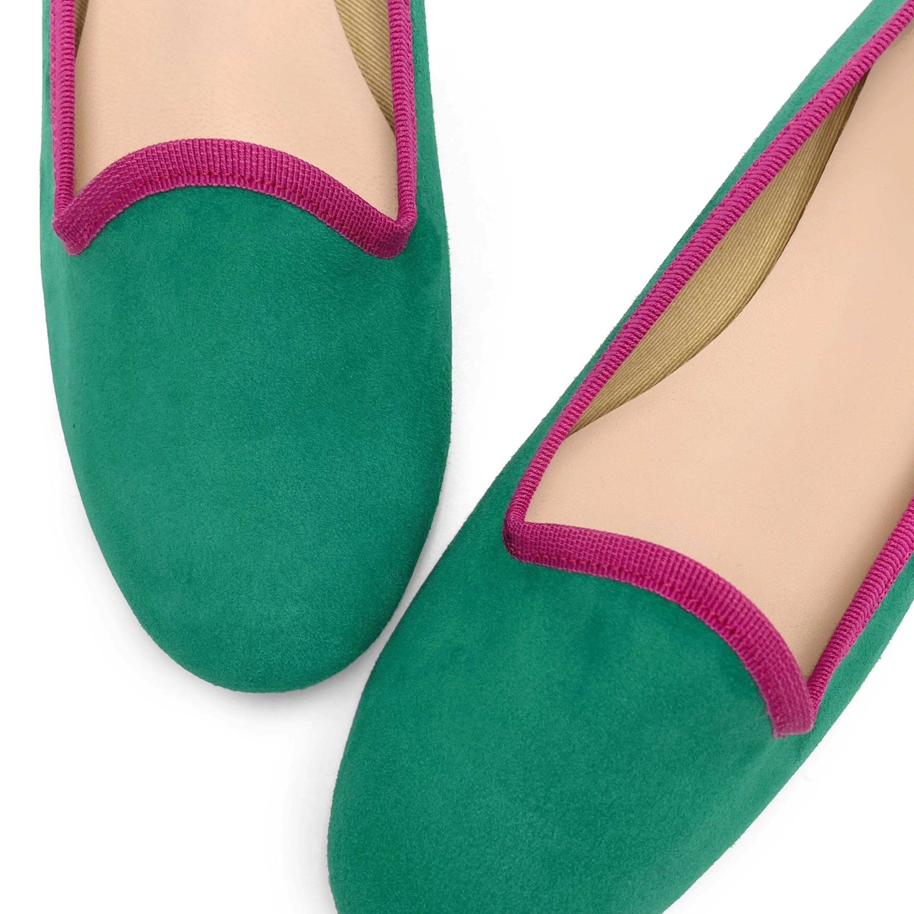 Women's emerald green suede loafers with fuchsia details - Image 3