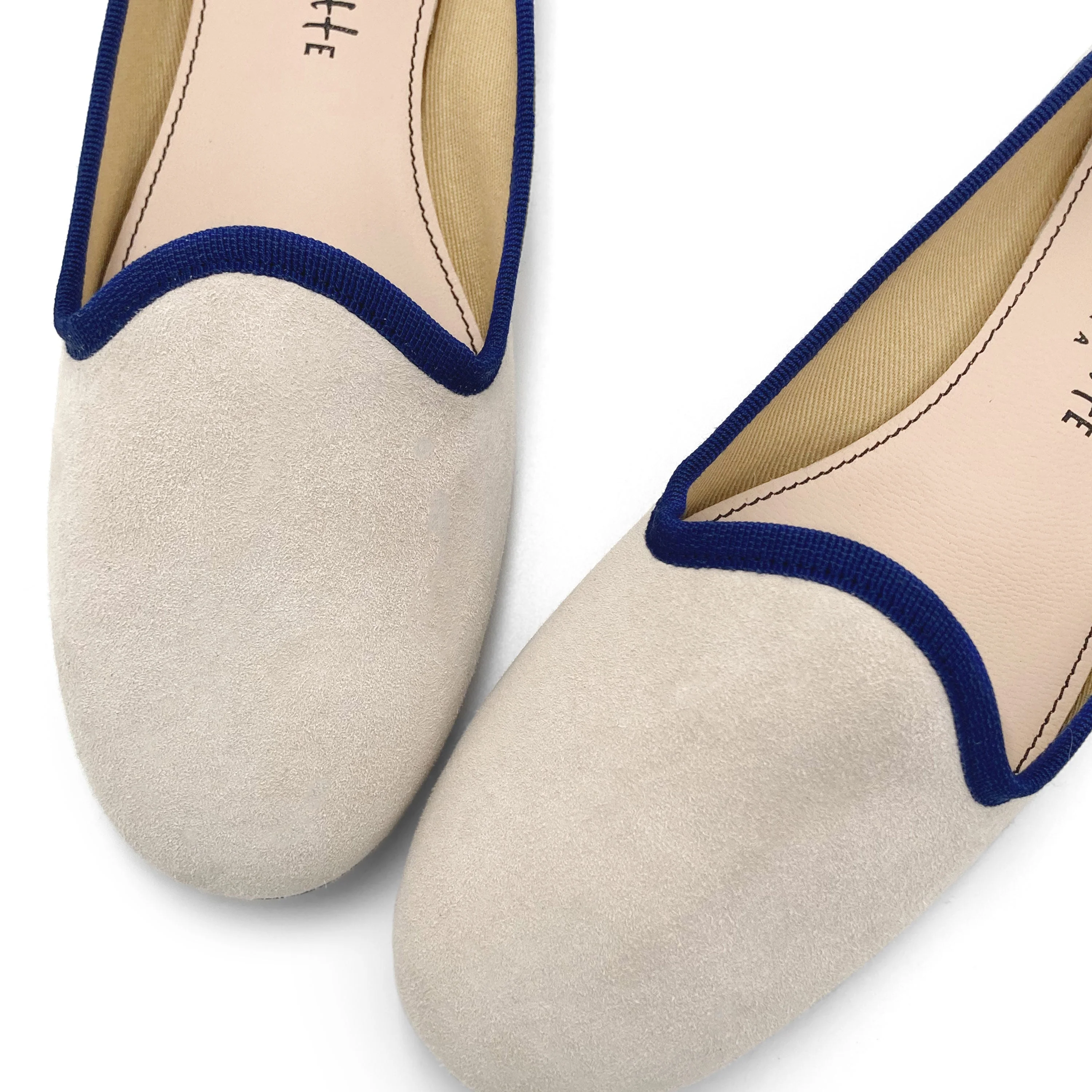 Women’s loafers in beige suede with blue details - Image 3