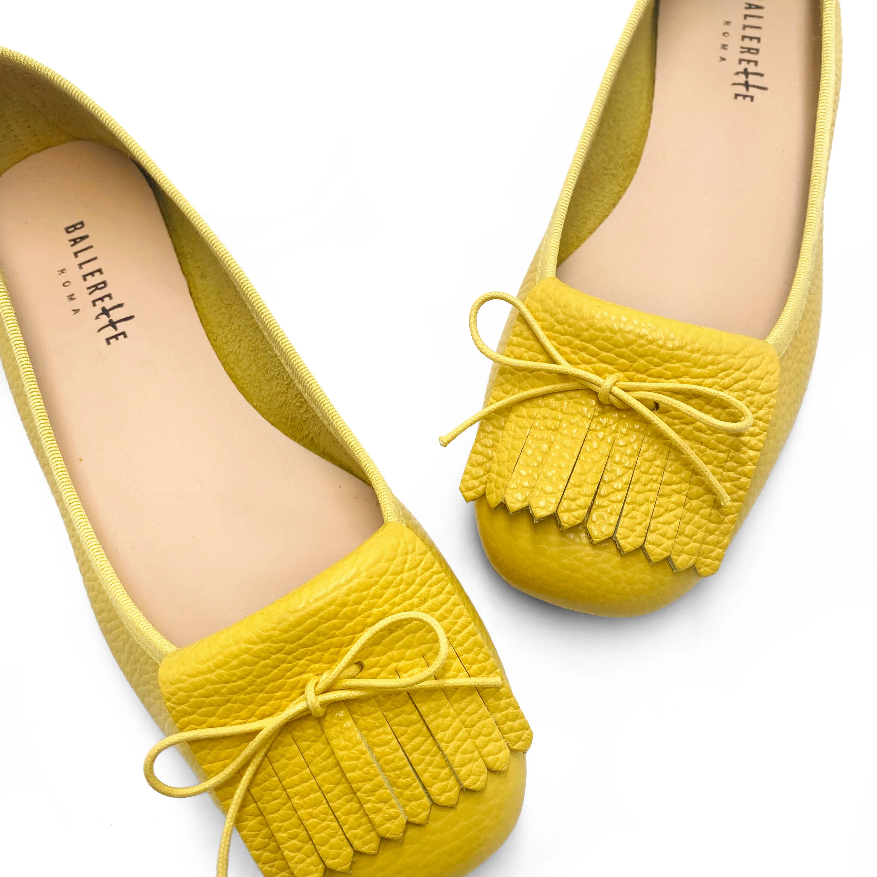 Yellow leather woman moccasins with fringe - Image 2